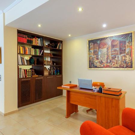 The Painters Luxurious Villa Anavyssos Buitenkant foto